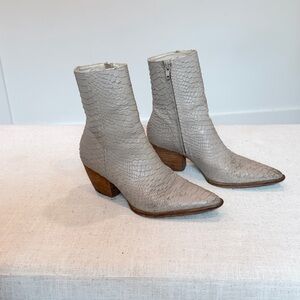 Matisse Textured Gray Ankle Boots